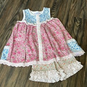 Sweet Honey Clothing Flower Child Set, size 5 years